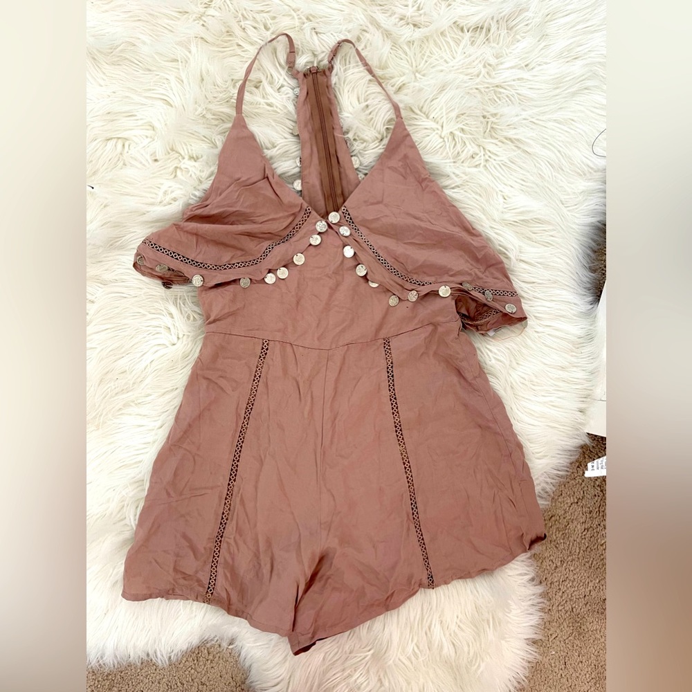 Nude romper